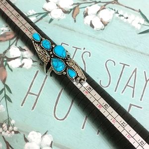 Long turquoise and silver ring nwt